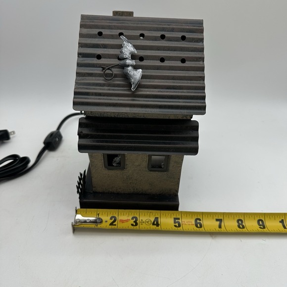 Scentsy Manic Mansion Haunted House Wax Warmer – Full Size – Open Box Never Used - Picture 8 of 8